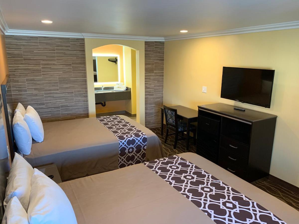 Industry Inn & Suites Ла Пуенте Екстериор снимка