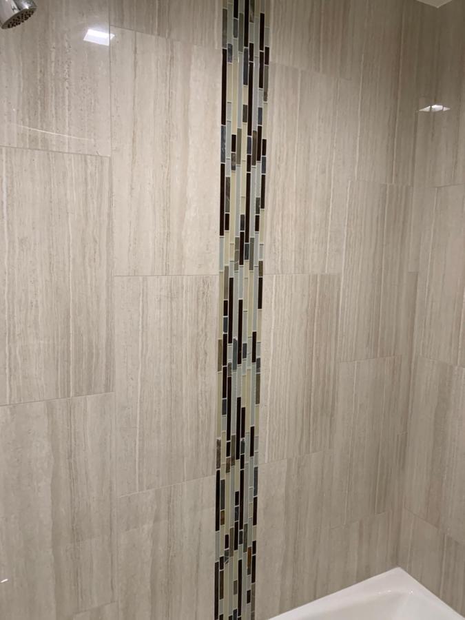 Industry Inn & Suites Ла Пуенте Екстериор снимка